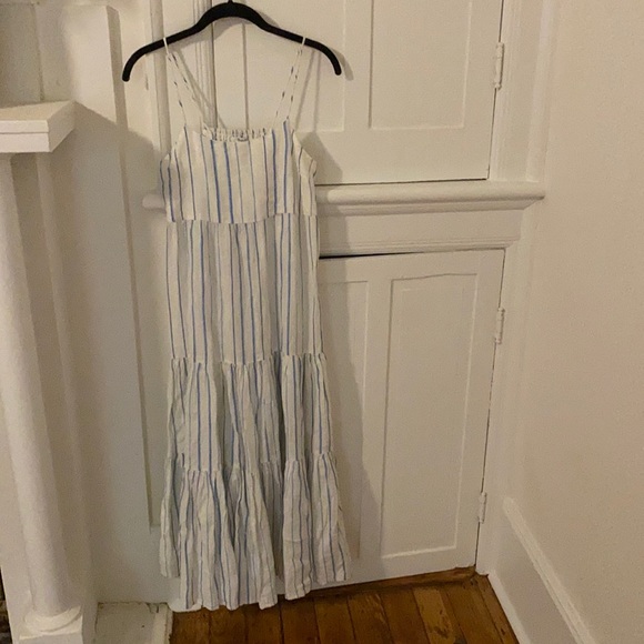 Madewell Dresses & Skirts - Madewell tiered midi